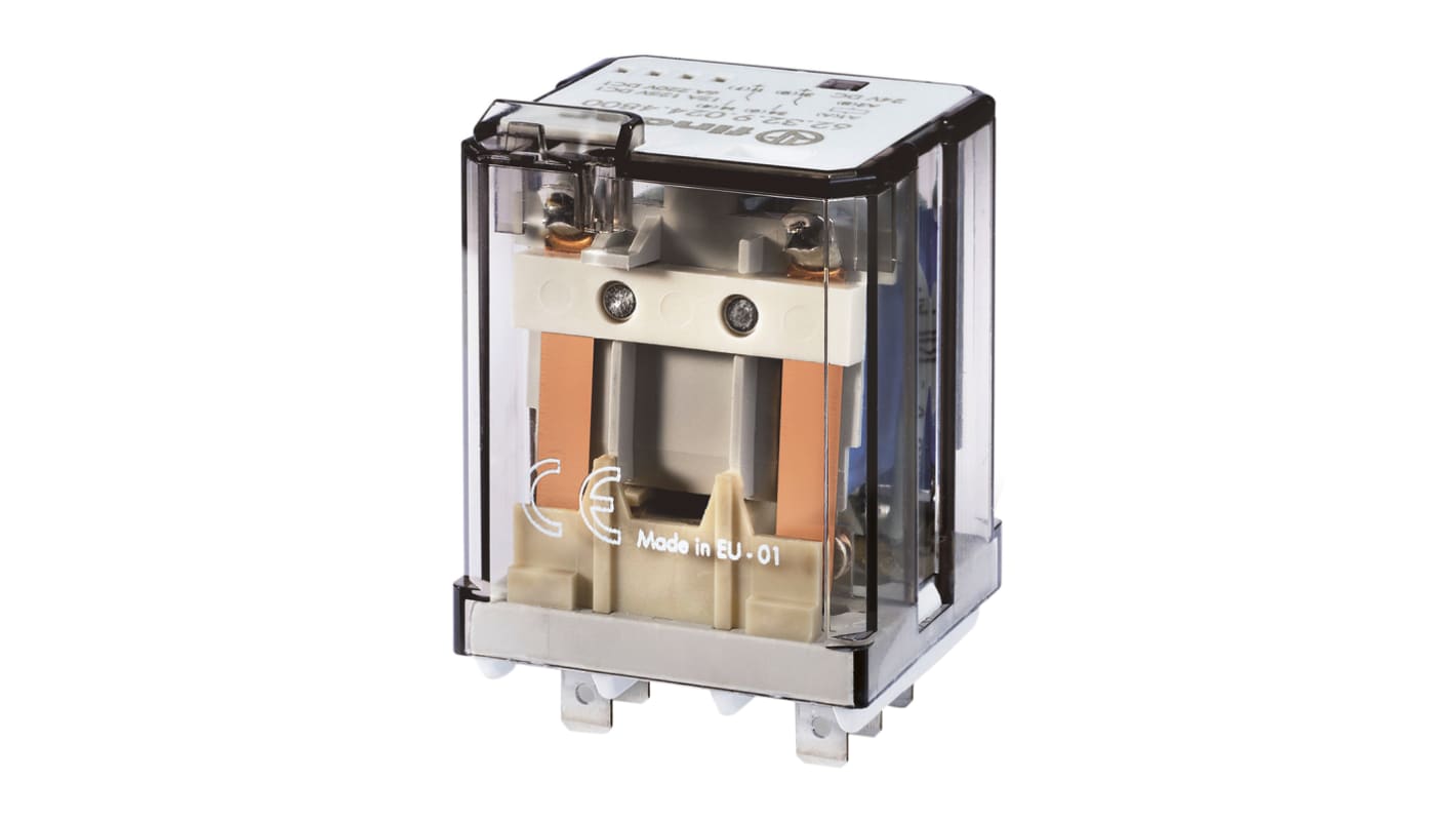 Finder 62.32.9.024.4800, relè DPDT 24V cc, montaggio a innesto, dimensioni 38.2mm x 35.8mm x 49.1mm.