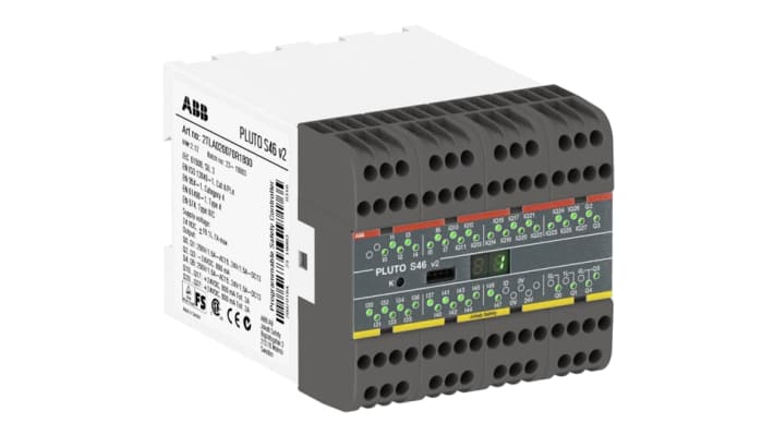 Controller di sicurezza ABB 2TLA020070R1800, 46 I/O, montaggio su guida DIN, dimensioni 90 x 84 x 118 mm, grado di protezione IP20/IP40.