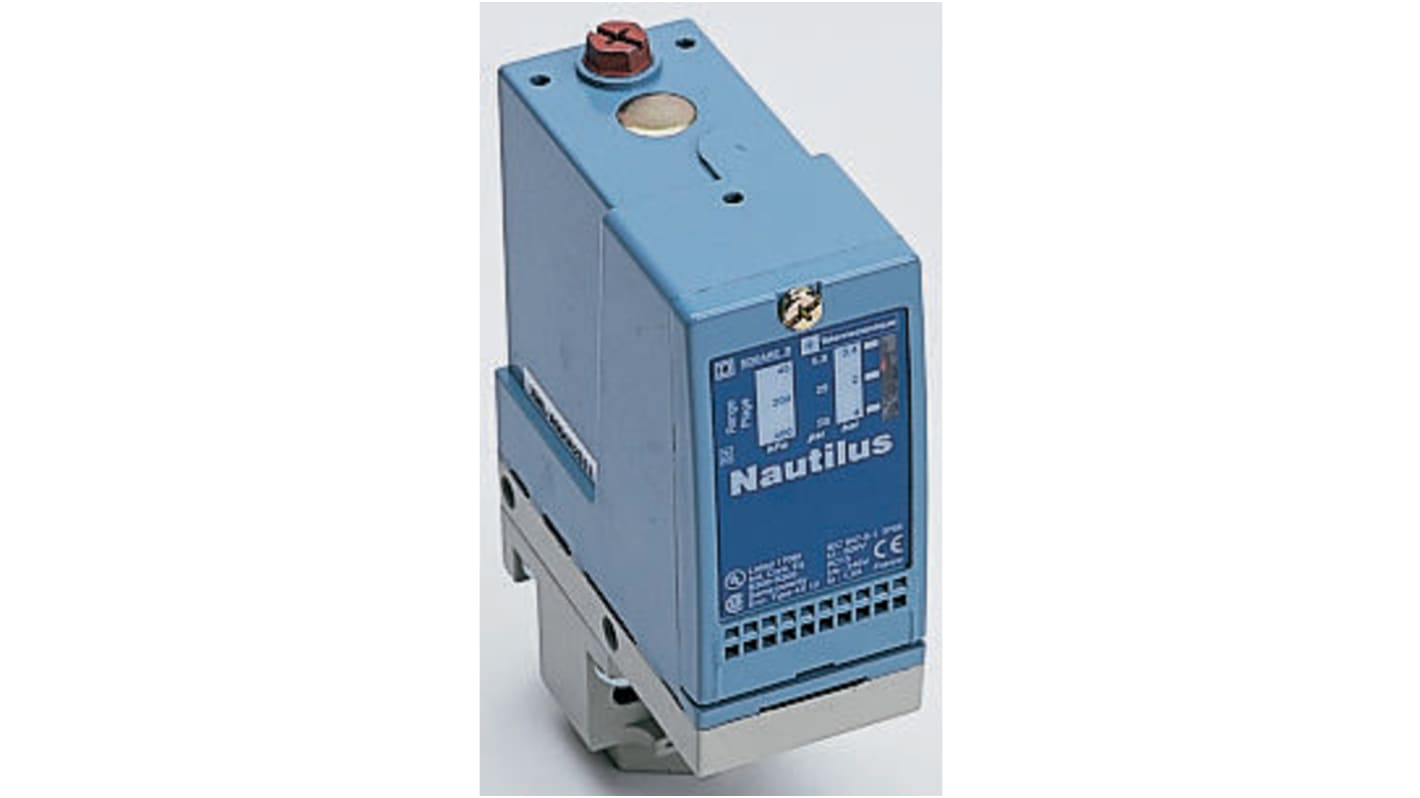 Sensore di pressione differenziale Telemecanique Sensors XMLA004A2S12, massimo 4 bar, uscita relè, IP66, temperatura -25/+70 °C.