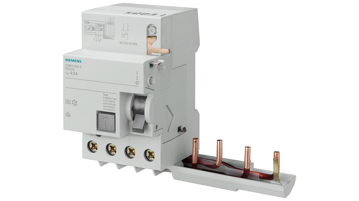 Interruttore magnetotermico Siemens 4 poli, 40 A, 400 V, montaggio su guida DIN, dimensioni 70x124x90 mm, serie 5SM2.