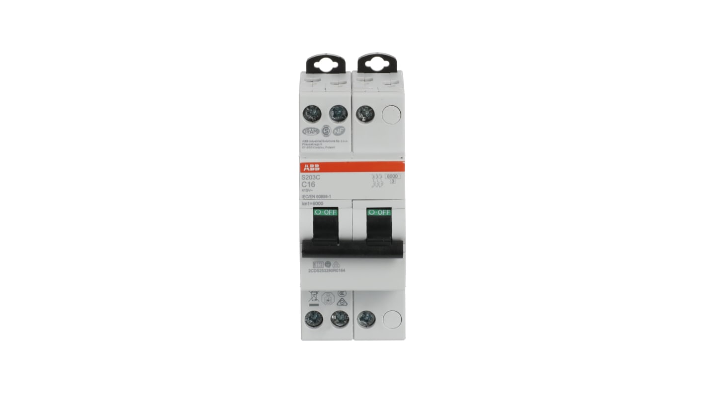 Interruttore magnetotermico ABB 3P 16A, Tipo C, montaggio su guida DIN, larghezza 36 mm, capacità di rottura 6 kA.