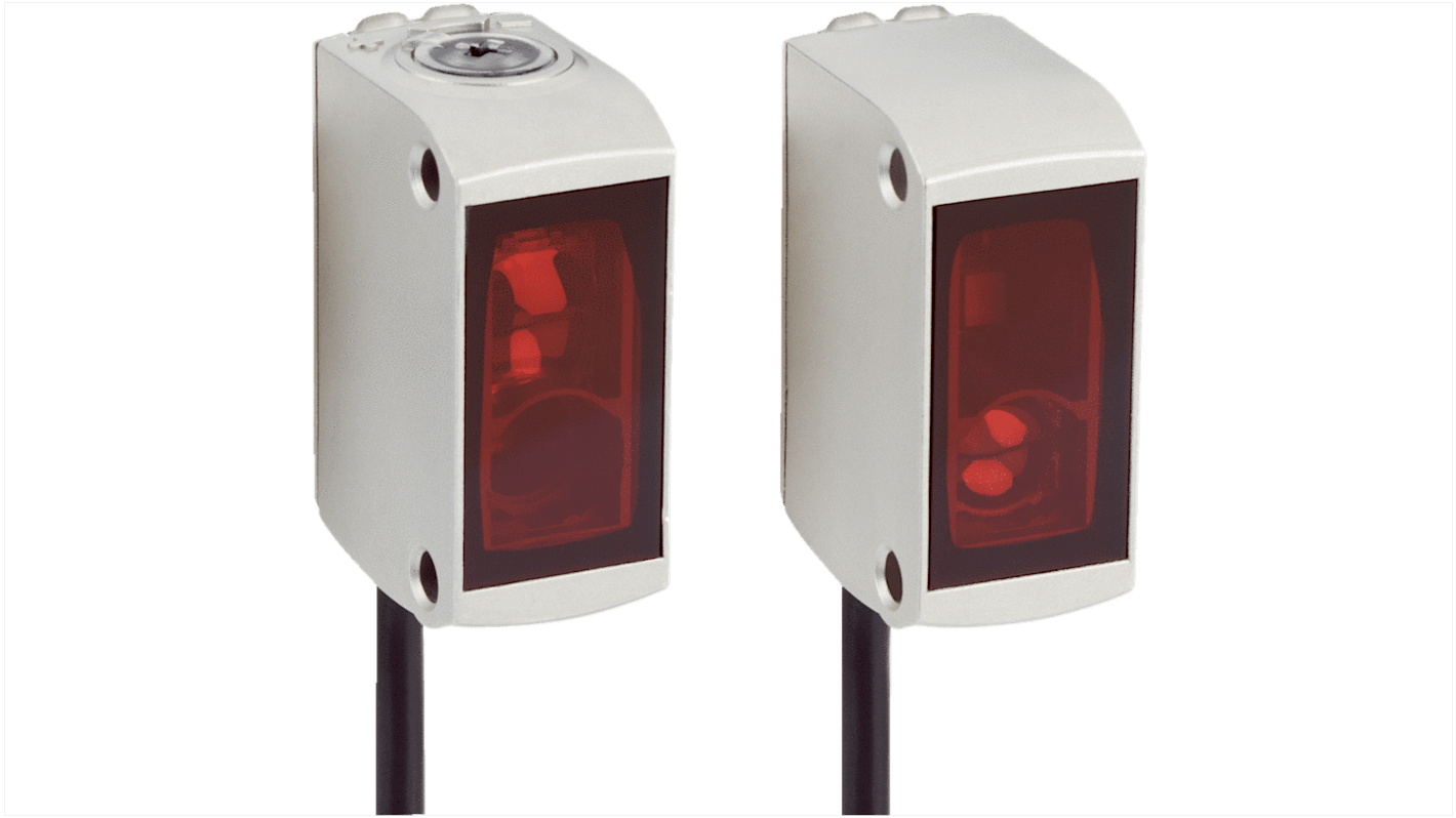 Sensore fotoelettrico rettangolare Sick GSE6-F4421V, rilevamento fino a 14,5 m, alloggiamento in acciaio inox, IP69K.