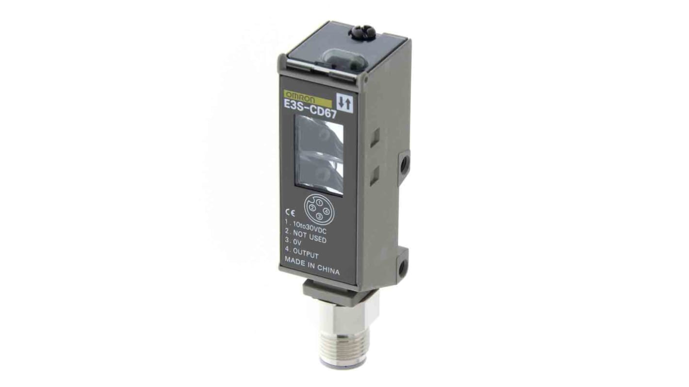 Sensore fotoelettrico rettangolare Omron E3S-CD67, rilevamento fino a 2 m, uscita NPN/PNP, connettore M12, resistente all'olio.
