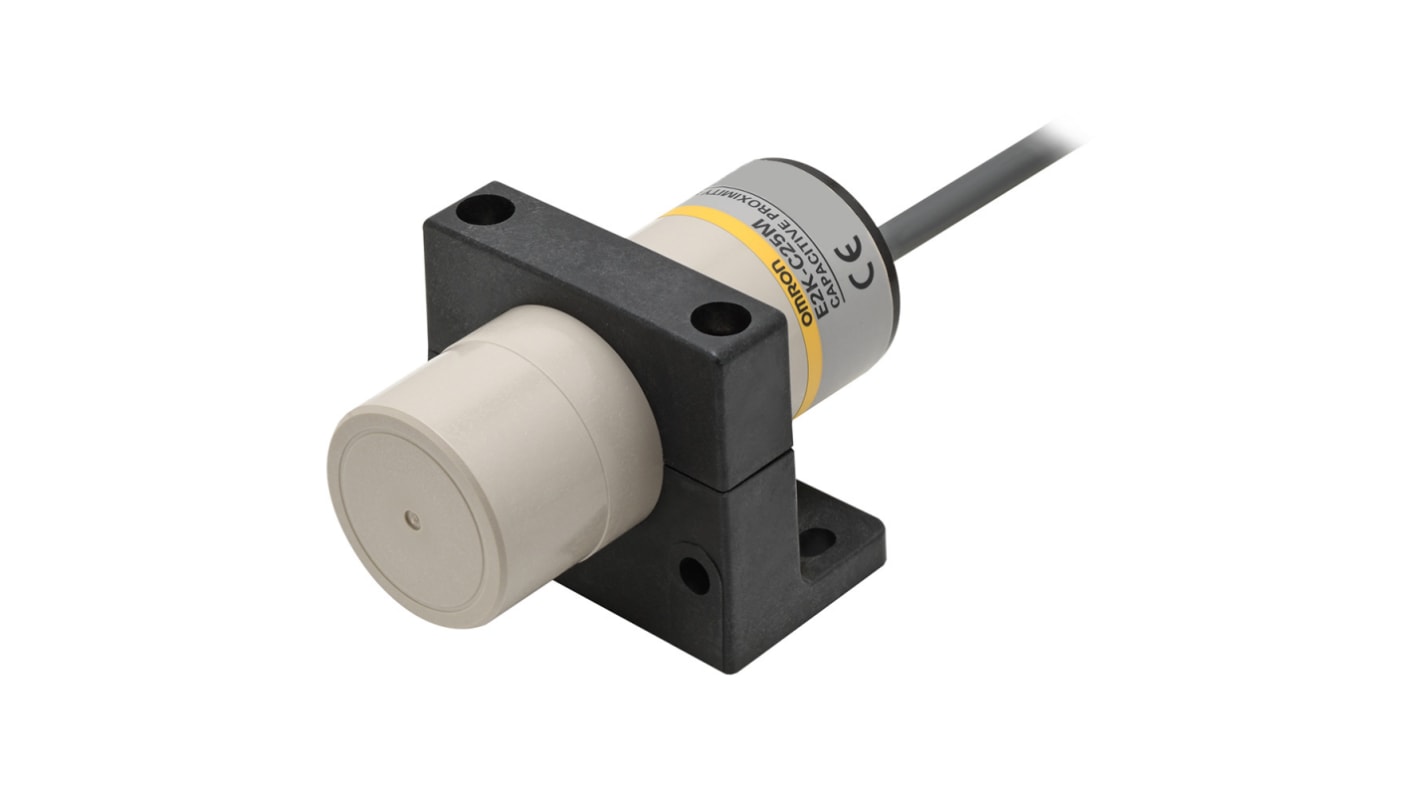 Sensore di prossimità cilindrico NPN Omron E2K-C25ME1, rilevamento 25 mm, alimentazione 12-24 V c.c., grado di protezione IP67.