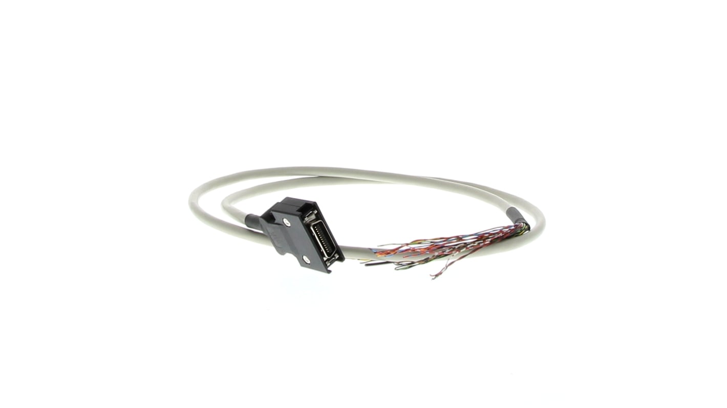 Cavo I/O Omron R88A-CPKB001S-E per driver EtherCAT G5, lunghezza 1m, progettato per segnali I/O.