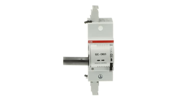Operatore motore ABB S200, alimentazione 12 V, compatibile con MCB fino a 63A, per controllo a distanza in applicazioni industriali.