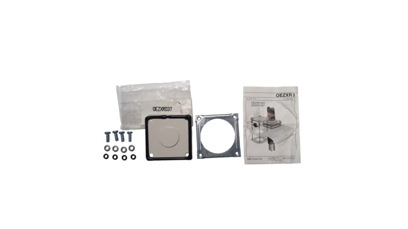 Coperchio metallico con flangia ad anello ABB OEZXR037 per sezionatore, dimensioni 90 mm x 20 mm, fori di montaggio 37,5 mm.