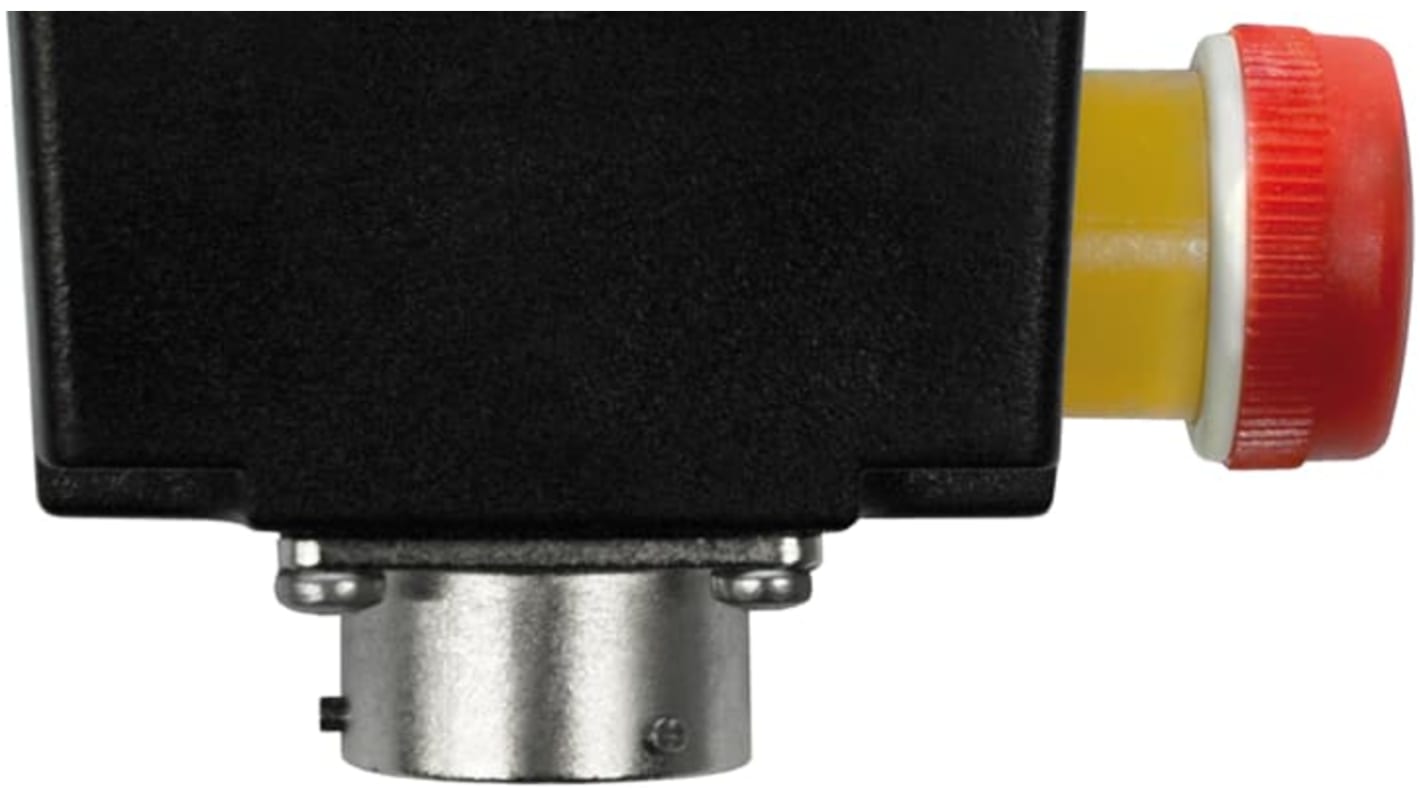 ABB 2TLA020005R1400, parte inferiore con connettore M12-8 e pulsante di emergenza, grado di protezione IP65.