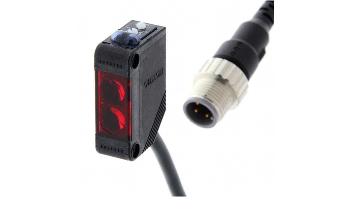Omron E3Z-R81-M1J 0.8M, sensore fotoelettrico rettangolare a retroriflessione, rilevamento fino a 4000 mm, uscita PNP, LED rosso per visibilità.