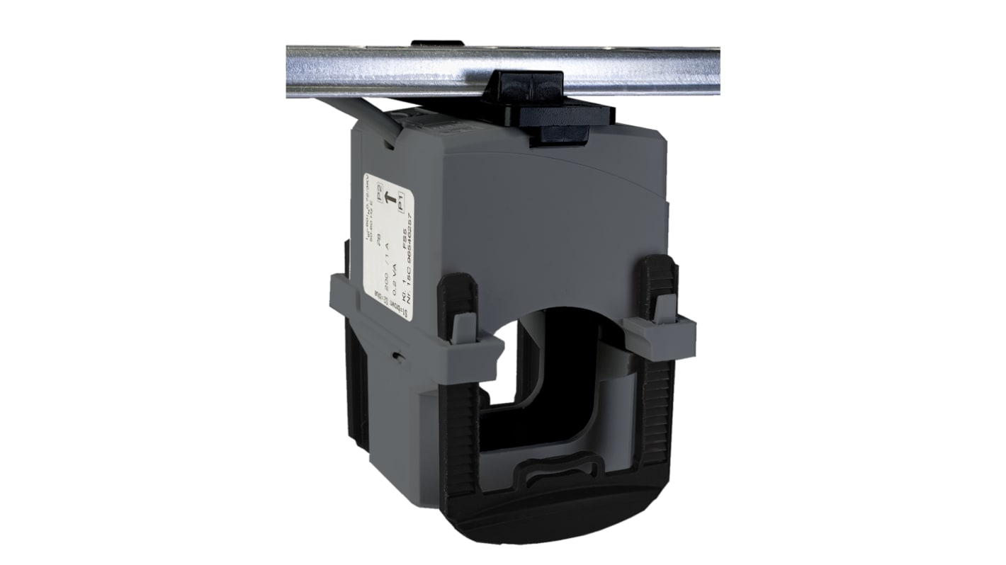 Trasformatore di corrente Schneider Electric METSECT5HA025, ingresso 25A, rapporto 250:5, tensione 720 V.