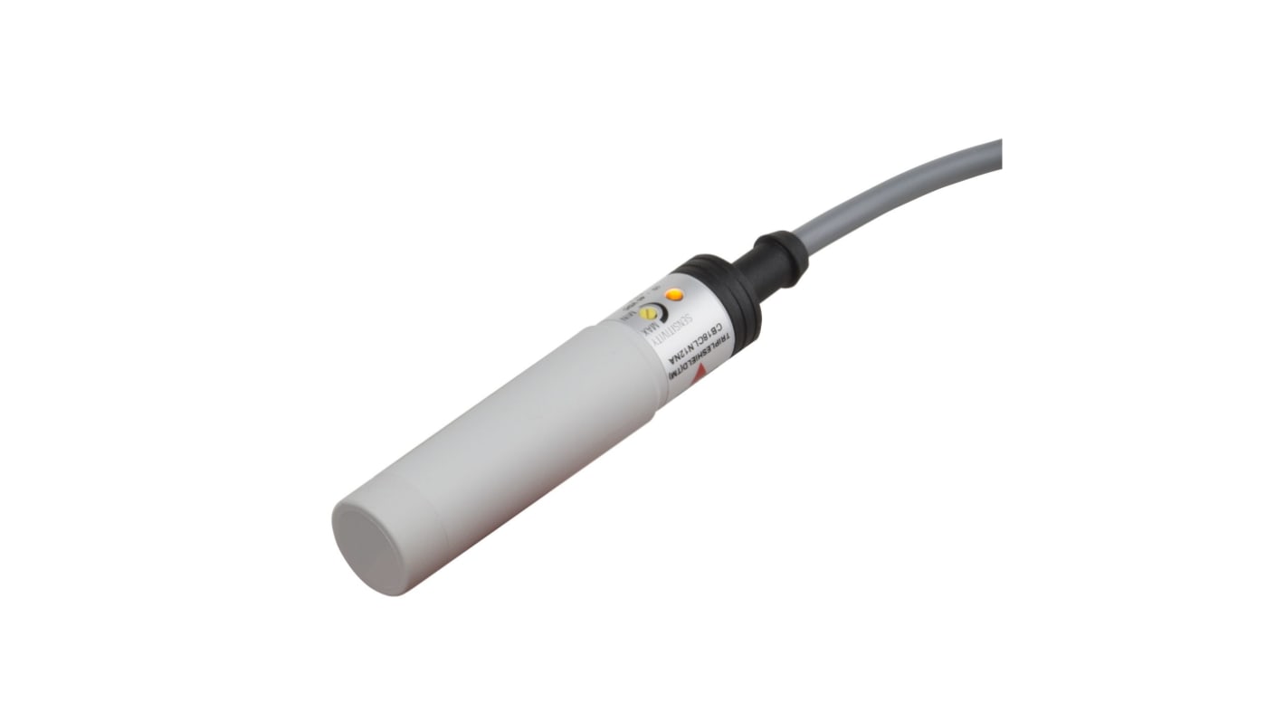 Sensore di prossimità cilindrico PNP M18 Carlo Gavazzi CB18CLN12PAAX, con rilevamento a 12 mm, alimentazione 10-40 V, grado di protezione IP67.