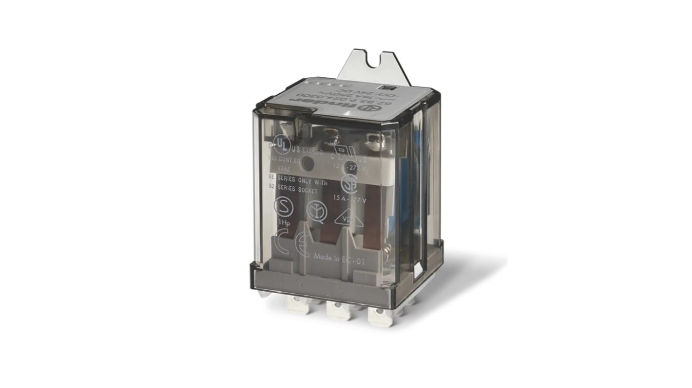 Relè di potenza Finder 628380244000, DPDT, 24V cc, montaggio su flangia, corrente 16A, design compatto per applicazioni industriali.