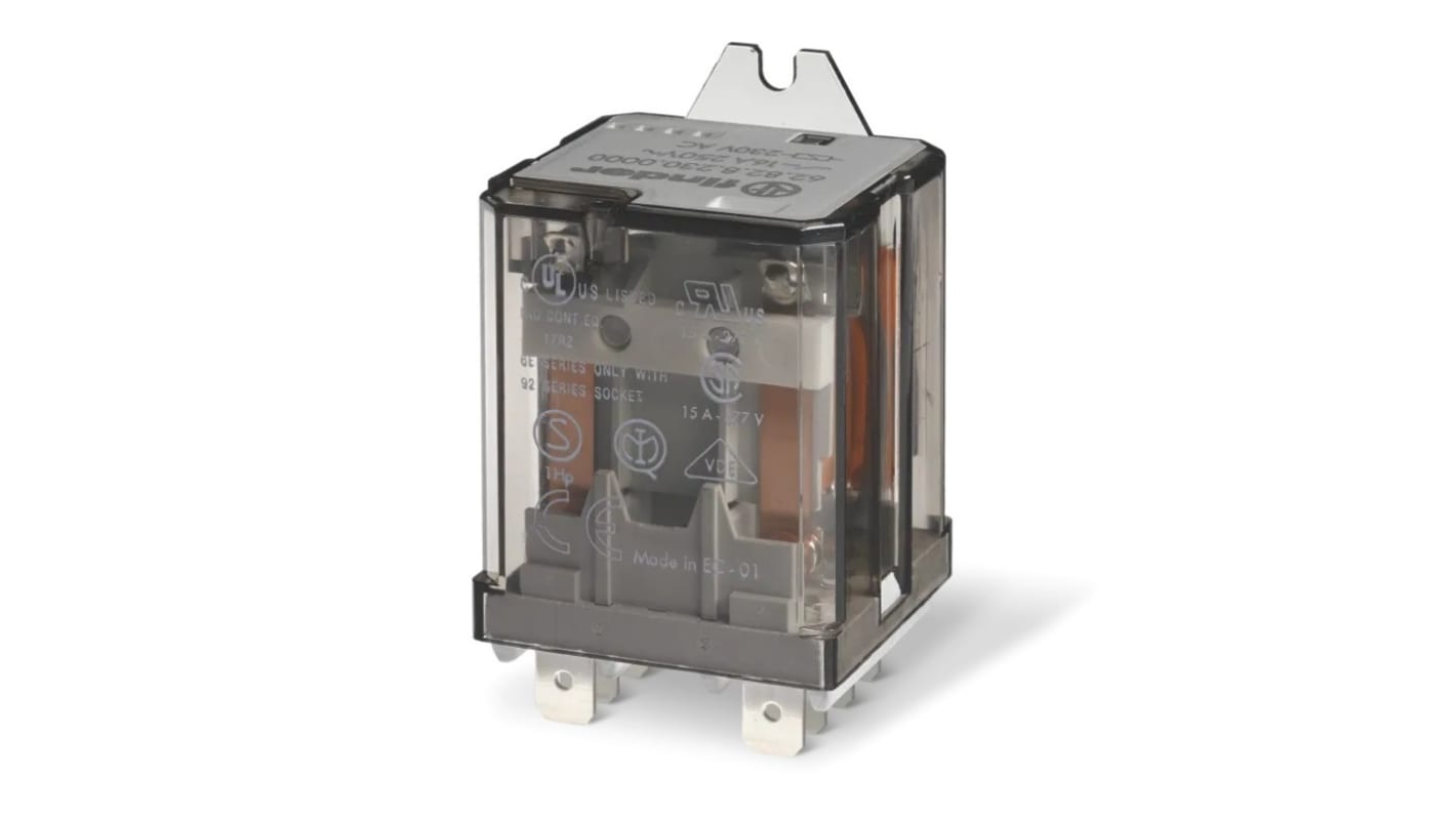 Relè di potenza Finder DPDT, montaggio su flangia, bobina 110V, contatti 30 A, corrente di commutazione 50 A.