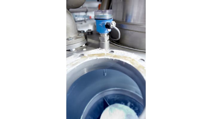 Endress+Hauser FTM20-4N45A, sensore vibronico per livello di solidi sfusi, montaggio filettato, uscita PNP, certificato ATEX e IECEx.