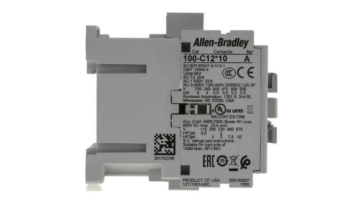 Allen Bradley 100-C12KJ10, contattore per motori 3 poli, 12 A, 24 V c.a., dimensioni 45x81x86,5 mm, grado di protezione IP2X.
