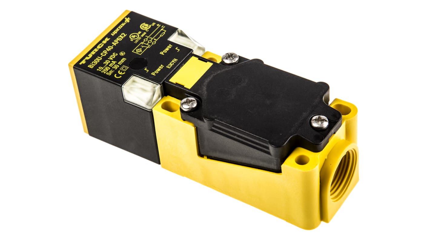 Sensore di prossimità PNP Turck BI30U-CP40-AP6X2, rilevamento 30 mm, IP68, montaggio a filo, temperatura -10°C/+60°C.