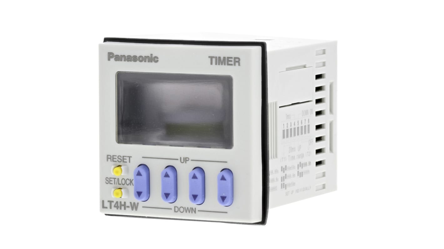 Relè temporizzatore Panasonic LT4HW240ACJ a pannello, tensione 100-240V AC, display LCD, dimensioni 48x48 mm, grado di protezione IP66.