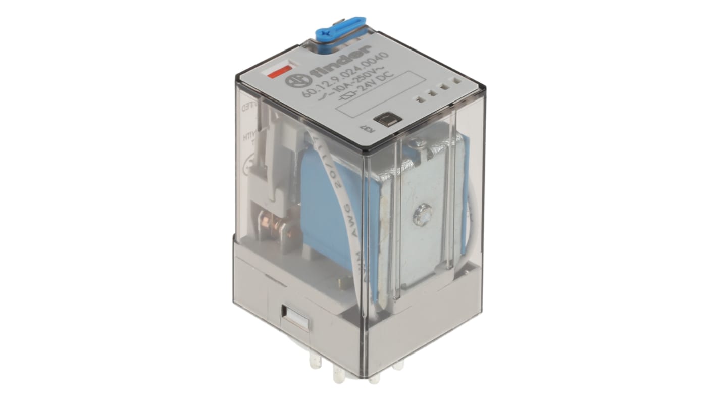 Finder 60.12.9.024.0040, relè DPDT 24V cc, montaggio a innesto, corrente 10A, dimensioni 32,5mm x 36,4mm x 54,2mm.