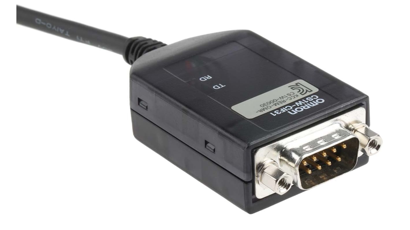Cavo Omron CS1W-CIF31, 500 mm, per serie CS/CJ/CP e CVM1/CV, garantisce connessione stabile in ambienti industriali.
