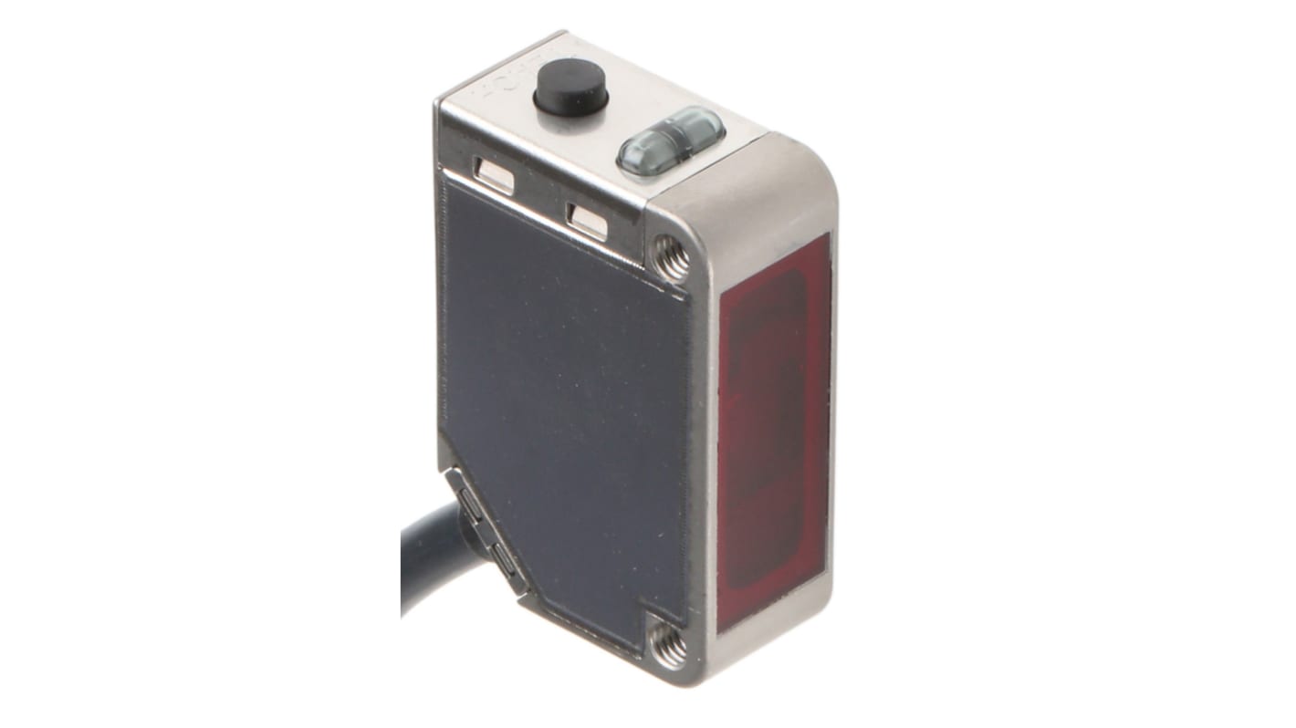 Omron E3ZM-B81 2M, sensore fotoelettrico rettangolare a retroriflessione, rilevamento 500 mm, custodia in acciaio inox, IP69K.