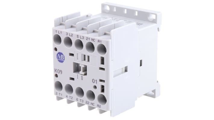 Contattore Allen Bradley 100-K09KF01, 3 poli, 9 A, bobina 230 V c.a., dimensioni 50 x 45 x 53 mm, conforme a IEC 60947.