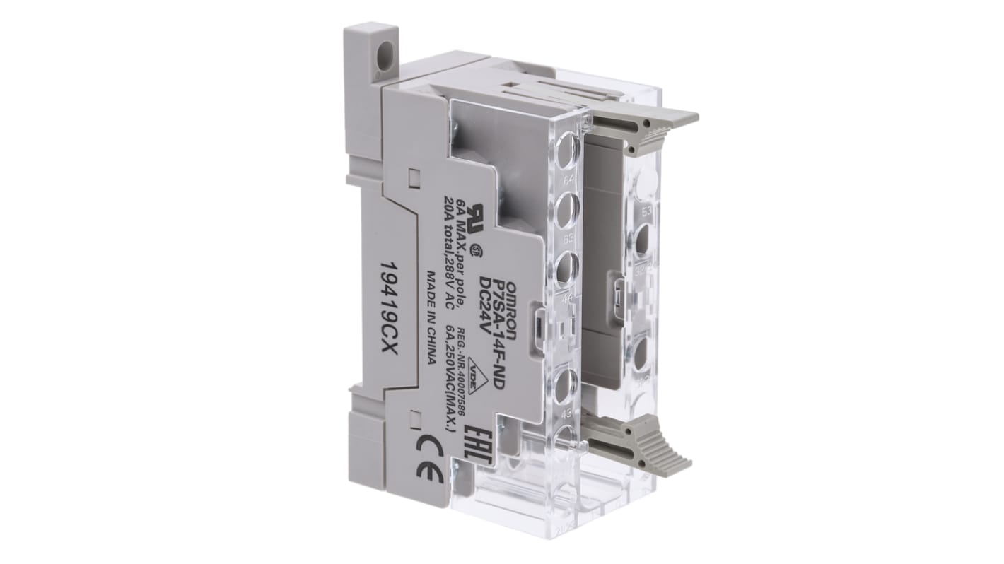Connettore femmina Omron P7SA-14F-ND DC24 per relè Serie G7SA, terminali Push-In Plus - ideale per applicazioni industriali e rinnovabili.