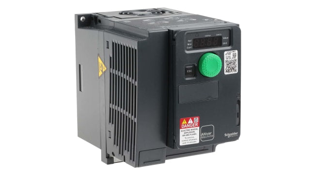 Schneider Electric - ATV320U15M2C: Avviatore a velocità variabile da 1,5 kW, 230 V c.a., 1 fase. Ideale per motori sincroni e asincroni, con connettività avanzata e robustezza per applicazioni industriali.
