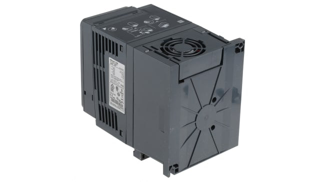 Variatore di velocità Schneider Electric ATV320U22M2C 2,2 kW 230 V c.a. 1 fase 0.1-599Hz per motori elettrici. Ideale per movimentazione materiali e sistemi di ventilazione.