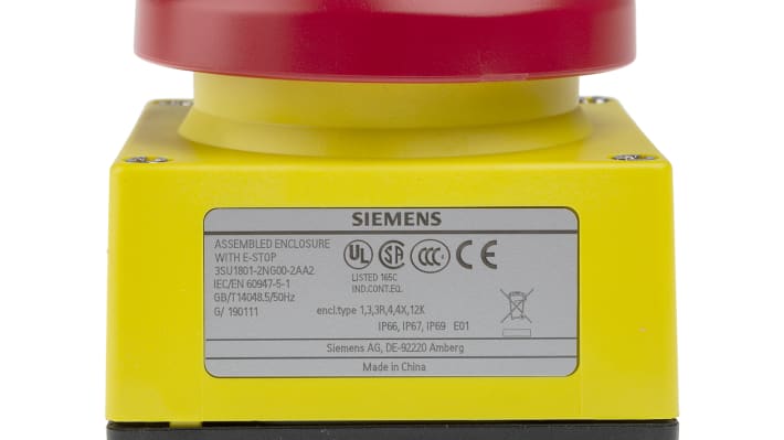 Pulsante di arresto di emergenza Siemens, montaggio a pannello, diametro 22 mm, grado di protezione IP66/IP67/IP69K, colore giallo.