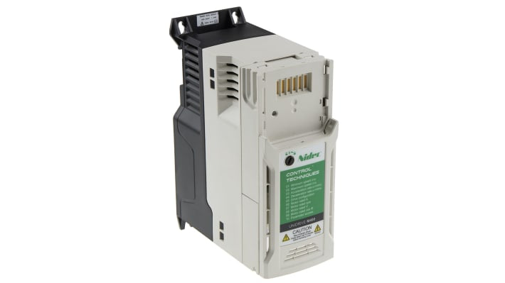 Inverter trifase Control Techniques M400-02400041, 1,5 kW, montaggio a pannello, dimensioni 205x150x75 mm, grado di protezione IP20.
