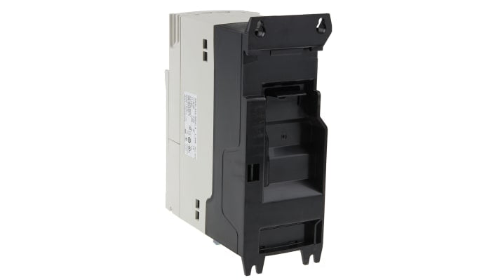 Inverter trifase Control Techniques M400-02400041, 1,5 kW, montaggio a pannello, dimensioni 205x150x75 mm, grado di protezione IP20.