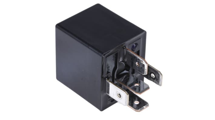 Relè automotive Panasonic CB112 SPDT, bobina 12V cc, corrente 40A, attacco rapido, dimensioni 22 x 26 x 36 mm.