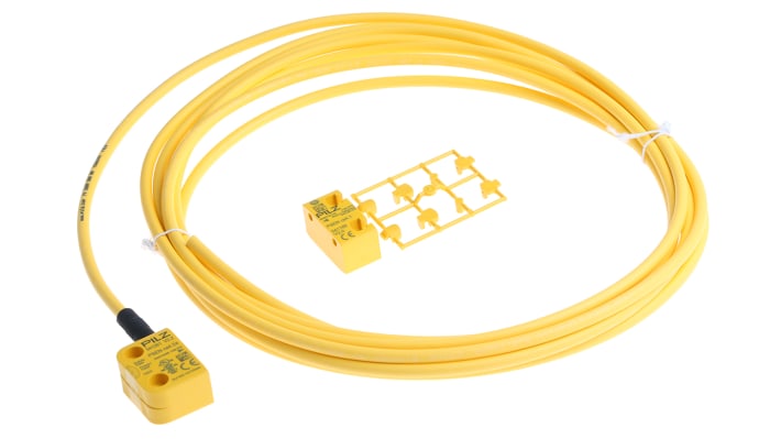 Interruttore di sicurezza senza contatto Pilz 541211, tecnologia transponder, dimensioni 26.4mm x 18mm x 37mm, grado di protezione IP67.