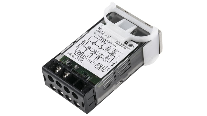 Contatore Omron H7GP-TD con display LCD 6 cifre, alimentazione 12-24 V c.c., montaggio a pannello, intervallo 0-99999.9.