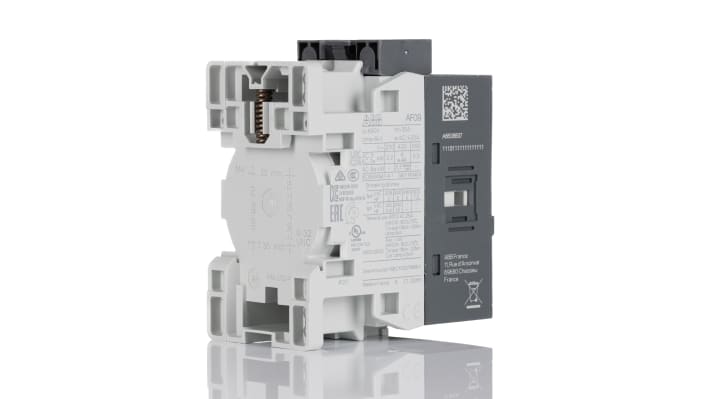 Contattore ABB 1SBL137001R1401, 3 poli 3NO+1NC, 25 A, montaggio su guida DIN, dimensioni 77x45x86 mm.