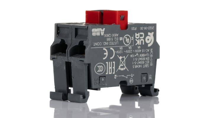 Relè a stato solido ABB, 24 V CC, uscita Mosfet, dimensioni 15 x 5 x 28 mm, montaggio su zoccolo, protezione sovratensioni 2500 V.