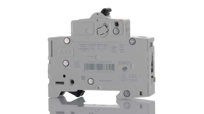 Interruttore magnetotermico ABB Tipo B 10A, montaggio su guida DIN, capacità di interruzione 10 kA, dimensioni 17.5mm x 69mm x 88mm.