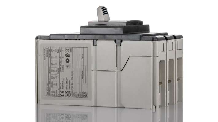 Interruttore automatico MCCB ABB, 50A, 3 poli, montaggio fisso, dimensioni 70mm x 76.2mm x 130mm, tecnologia termomagnetica.