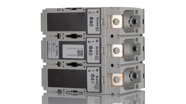 Interruttore magnetotermico ABB 1SDA100551R1 XT5N 630, 3 poli, 630A, montaggio fisso, dimensioni 103.5mm x 140mm x 205mm.