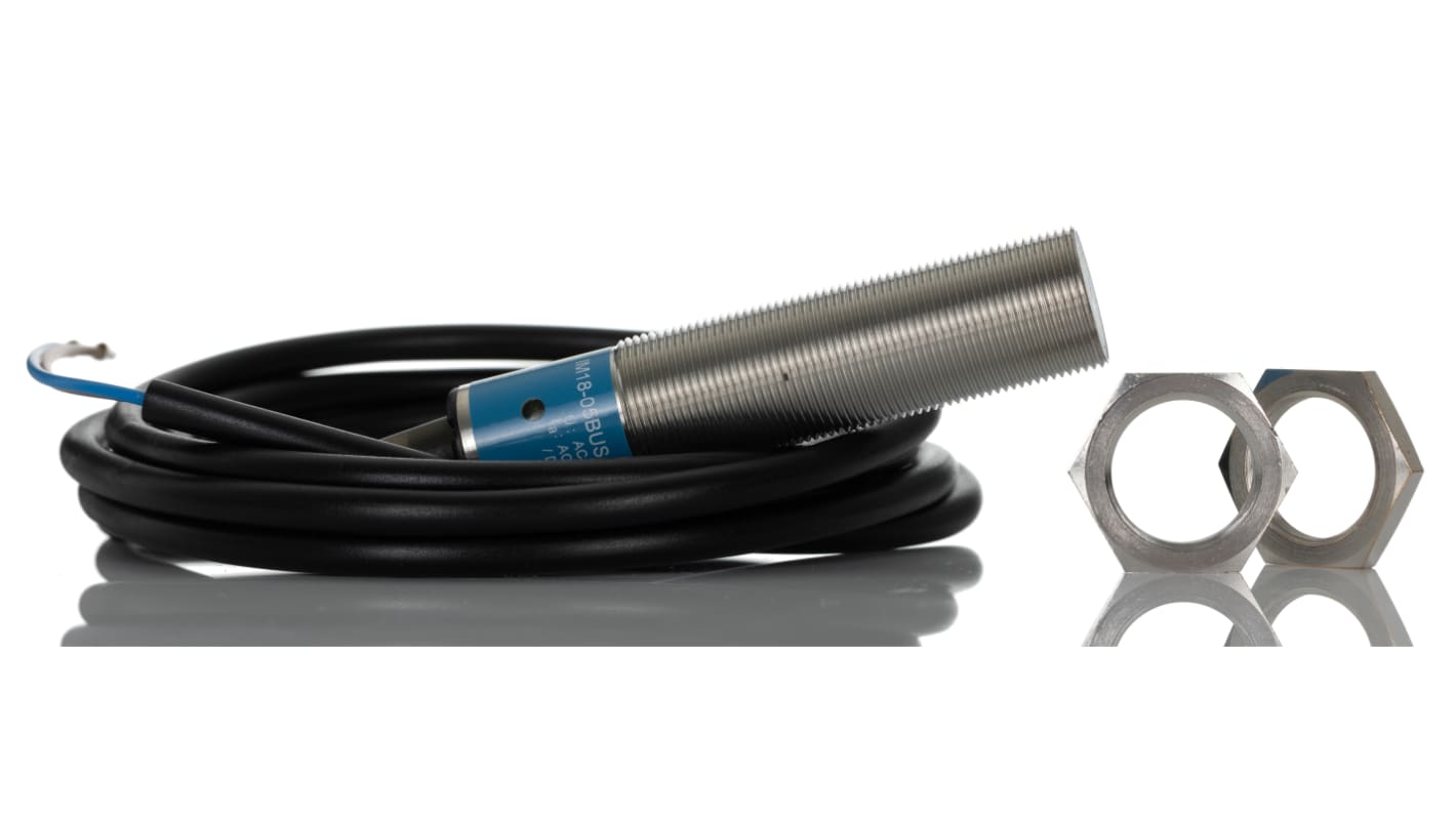 Sensore di prossimità induttivo cilindrico Sick IM18-05BUS-ZU0, M18 x 1, rilevamento 5 mm, IP67, alimentazione 20-250 V.