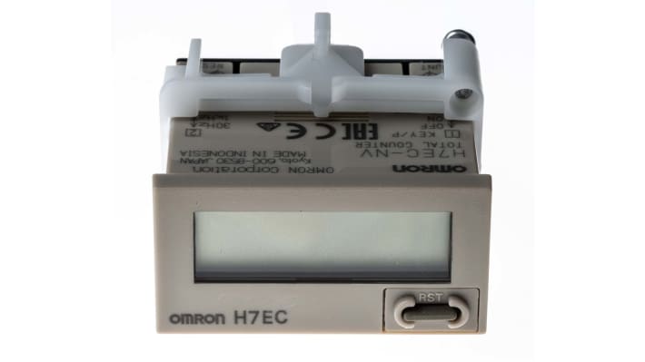 Contatore digitale Omron H7EC-NV con display LCD 8 cifre, montaggio a pannello, dimensioni 48x24x48,5 mm, grado di protezione IP65.