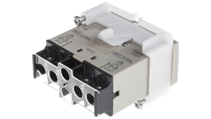 Omron H7ET-N1, contatore LCD 7 cifre, resistente agli urti, alimentato a batteria, montaggio a filo, grado di protezione IP66.