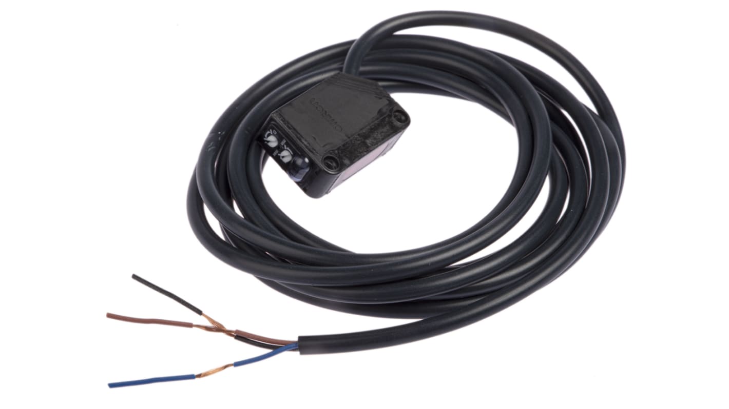 Sensore fotoelettrico Omron E3ZD812M a scansione diffusa, rilevamento da 5 mm a 100 mm, uscita PNP, grado di protezione IP67.