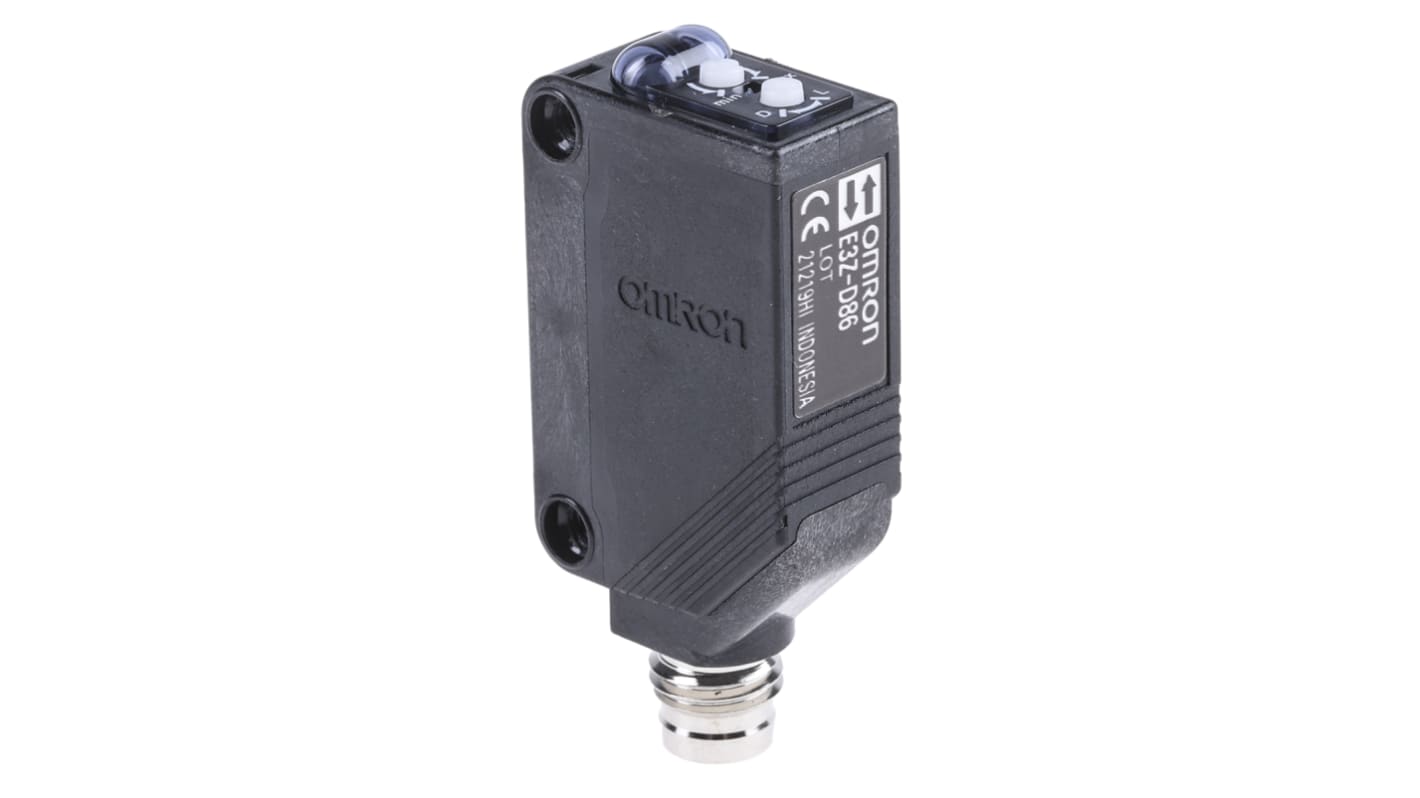 Sensore fotoelettrico Omron E3ZD86 a diffusione, rilevamento 5-100 mm, uscita PNP, grado di protezione IP69K.