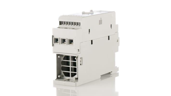 Allen Bradley 150-C30NBR, avviatore soft-start automatico per motori trifase, potenza 15 kW, dimensioni 44.8x139.7x100 mm.