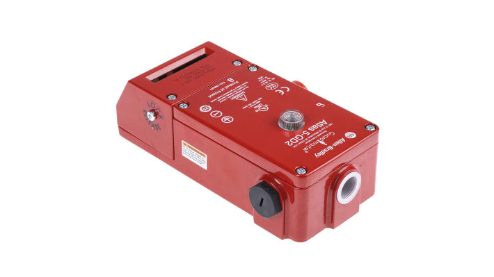 Interruttore di interblocco a solenoide Allen Bradley Guardmaster 440G-L07255, 24V, IP65, contatti 2NC e 1NO, dimensioni 184x80x56mm.
