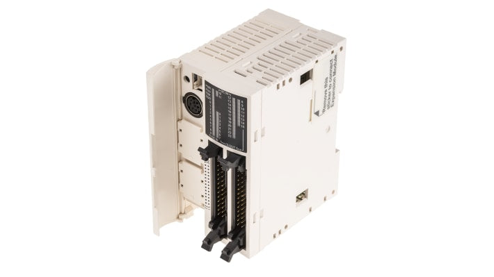 Modulo logico Schneider Electric TWDLMDA40DTK, 16 uscite, alimentazione 24 V c.c., montaggio su guida DIN, dimensioni 90 x 47,5 x 70 mm.