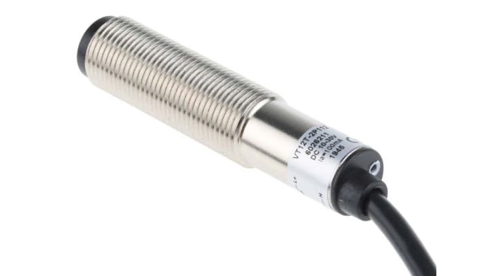 Sensore fotoelettrico cilindrico Sick VT12T-2P112, rilevamento 115 mm, uscita PNP, grado di protezione IP67, cavo 2 m.