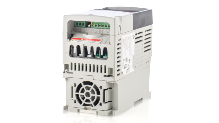 Inverter trifase Allen Bradley 22B-D2P3N104, potenza 0,75 kW, 400 V, interfaccia Ethernet, dimensioni 180x100x136 mm.