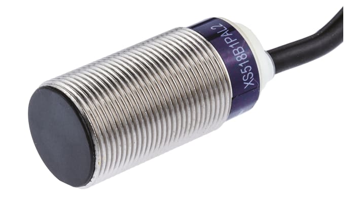 Sensore di prossimità induttivo Telemecanique XS518B1PAL2, M18 x 1, PNP, rilevamento 5 mm, IP69K. Ideale per applicazioni industriali.
